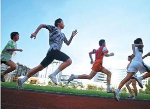 郑州西京中医医院痛风专家陈莉讲解痛风会吃出来关节病吗